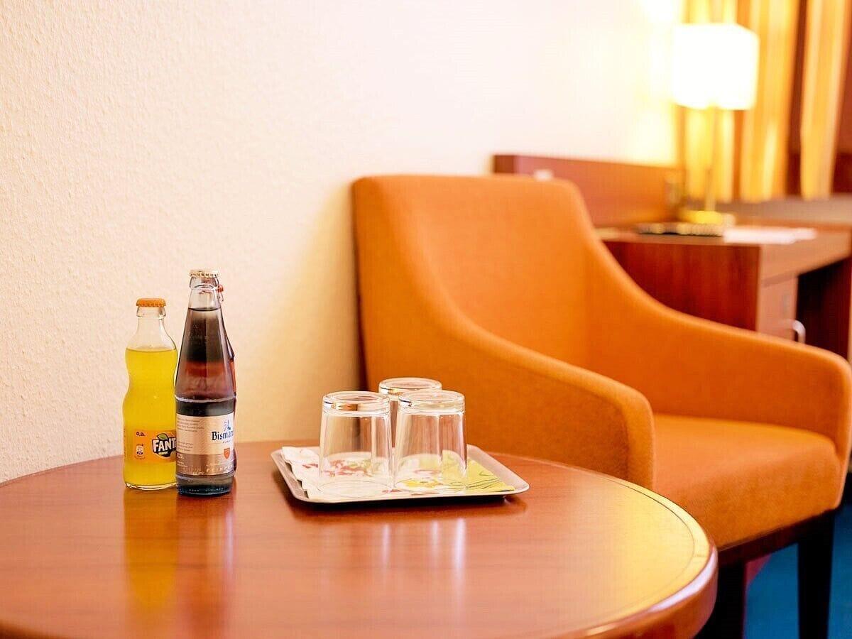 Cabo Nonsmoking-Hotel Хамбург Екстериор снимка